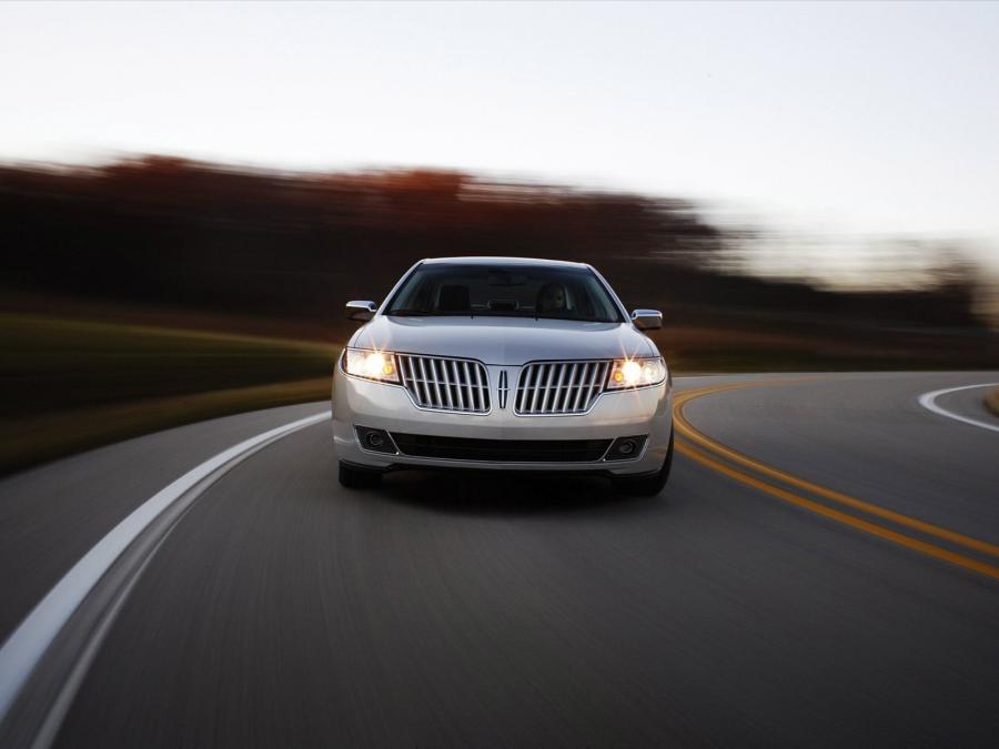  Lincoln MKZ 2010 года  (фото 149 из 211)